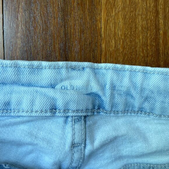 Old Navy Sz 2 Denim "cut off" Shorts - Picture 4 of 6